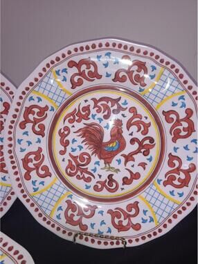 SET OF 6- Sur La Table 11" Plates Red Rooster Red Melamine 731612 New Never Used